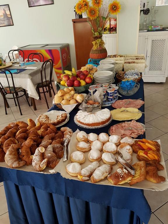 Hotel Acapulco Viserbella di Rimini Ngoại thất bức ảnh